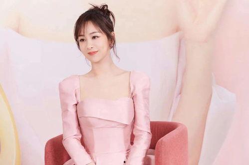 最新大爆料杨紫,娱乐圈再掀波澜，神秘男友身份引热议  第1张